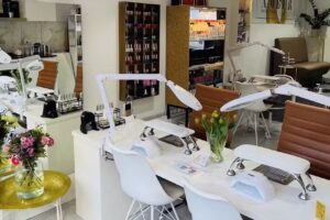 Amber Nails & Beauty