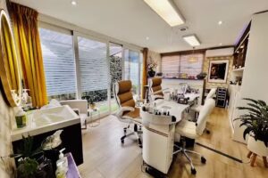 Anh Kim PMU & Beauty