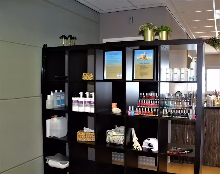 Beauty & Footcare By Miranda & Maureen