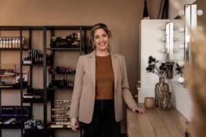 Beauty Salon Jenneke – Make-up workshop, Wenkbrauwstyling en Visagie