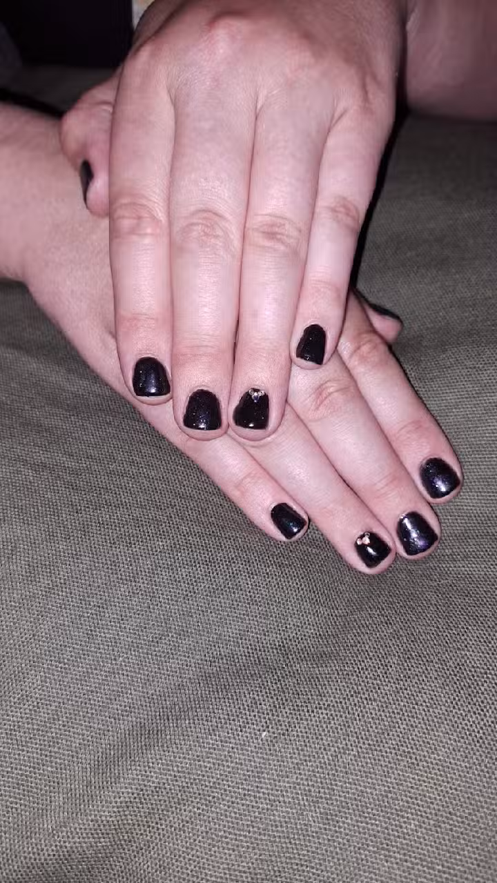 Betty Nail Studio Arnhem | Beauty Academy Nails By Betty