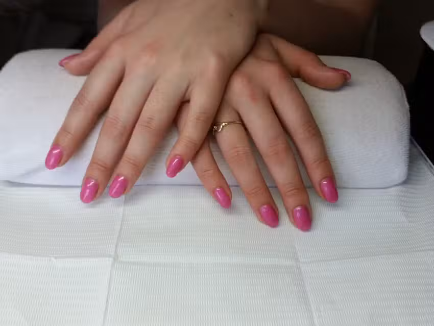 Brigitte’s Beautysalon, pedicure & nagelstyliste.