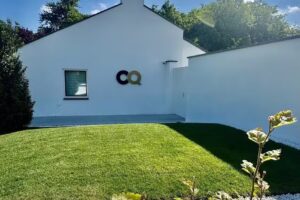 Chicq nails & Tanning