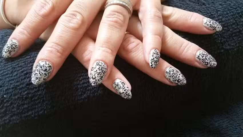 ClassicNailStyle