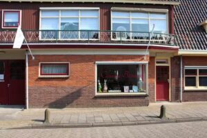 Claudia Bosman – Kapsalon Visagie Grime