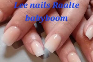 Colour of life / Lee Nails