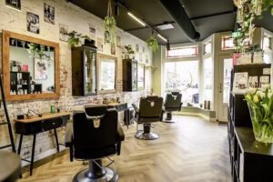 De Brink, Barbershop & Beautysalon