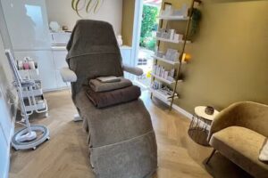 Double U Skincare Leiden