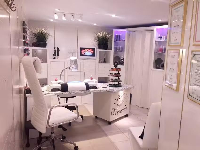 Galaxy Nagels Nederland