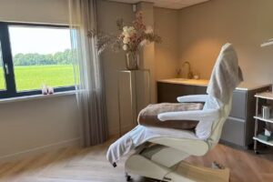 Glow up beauty salon