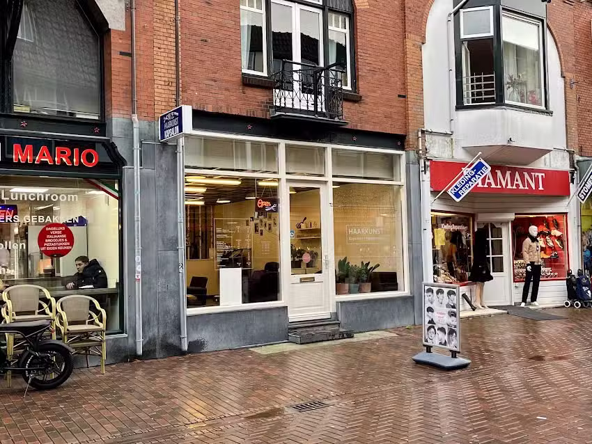 Haarkunst kapsalon 剪艺美发 Hilversum