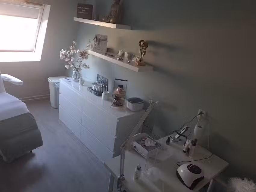 Healthy body and Happy feet