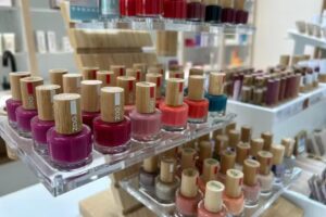 HELLO.FIKA | Skin Clinic | medisch pedicure | nails | massage | beauty treatments