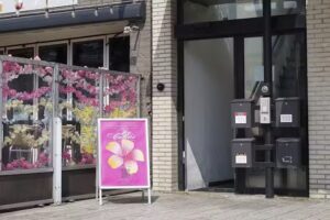 ICY CUTICLES NAIL ART STUDIO