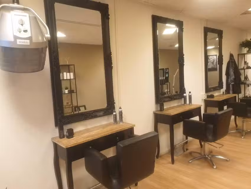 Instyle hair & beauty