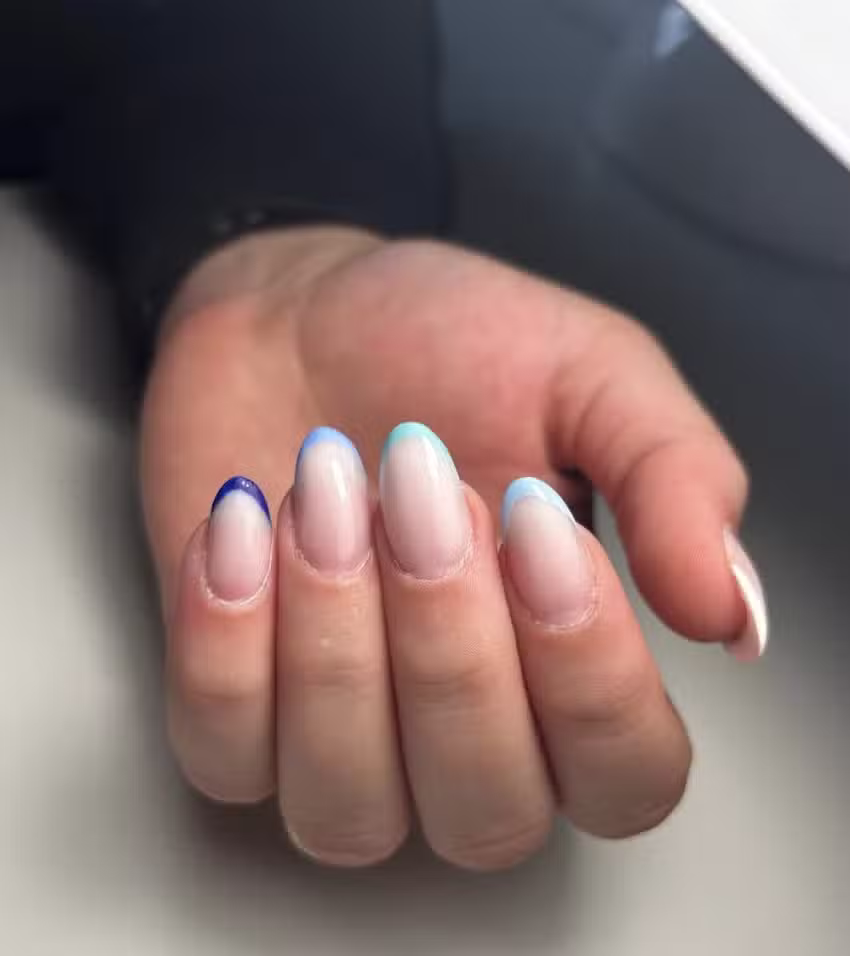 laura’s beauty salon