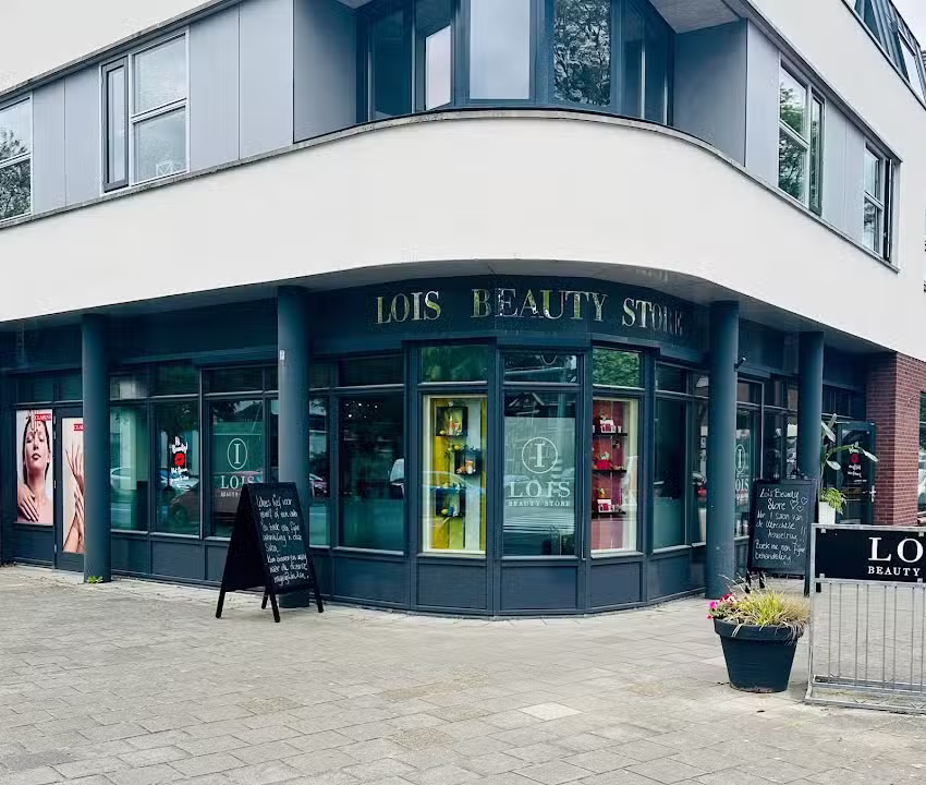 Lois Beauty Store