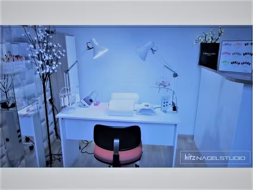 Londa Hairstudio / Hitz Nagelstudio