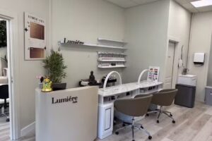 Lumiére Nails