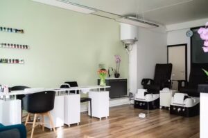 Lux beauty salon