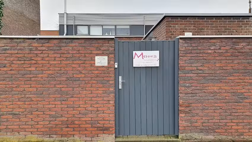 MEHH’S Pedicure en Manicure