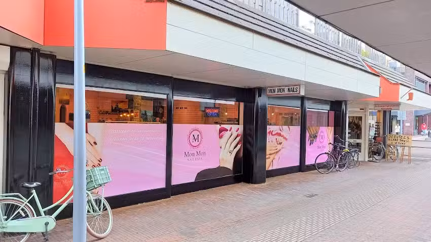 Mon Mon Nails