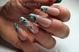 Monika Sowa monikuenails