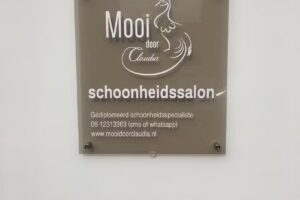 Mooi door Claudia Oosterhout