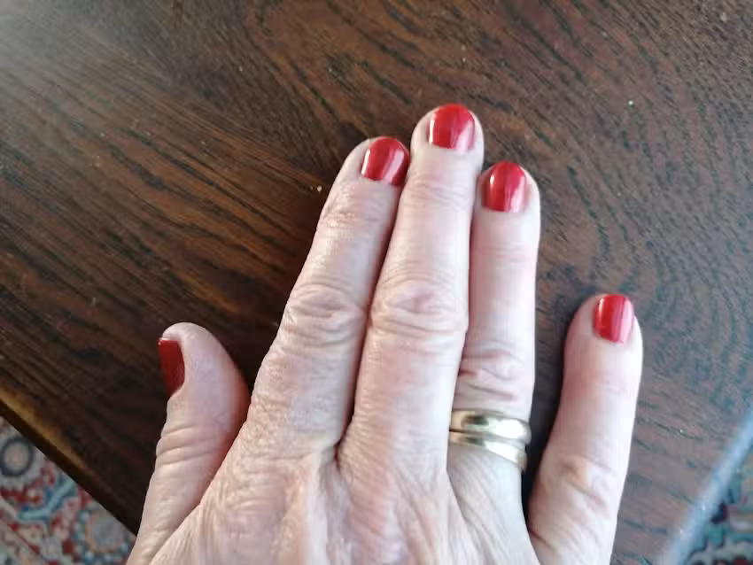 N&rsquo;joy Nails Nagelsalon & More
