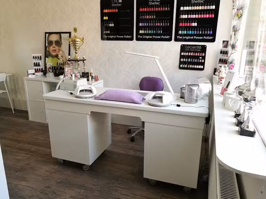 NagelstudiJo