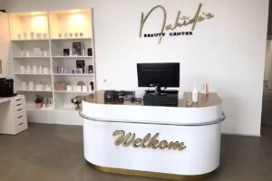 Nahides Beauty Center