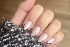 Nailbar 010