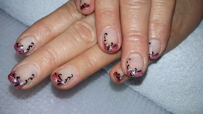Nailz & More