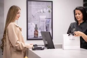 Nicole’s Beauty Bar