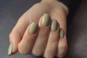 On Fleek Hair & Nails By Lynn