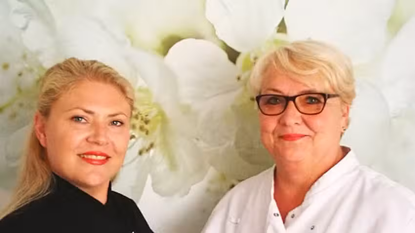 Pedicure en Schoonheidsverzorging by Esther