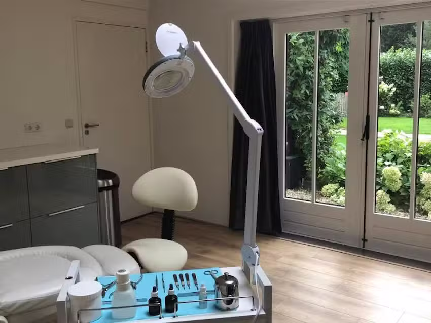 Pedicure – Linda & Renee, Feetcare and More