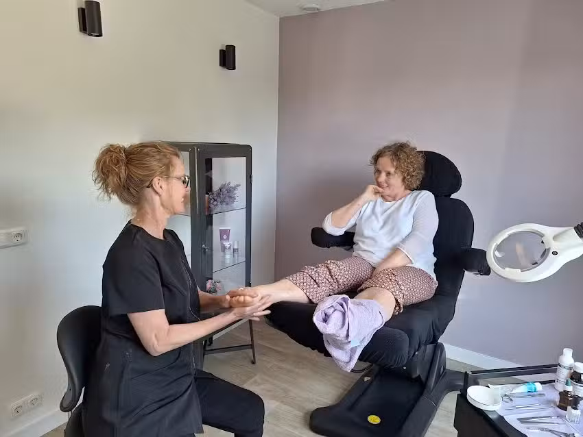 Pedicure van den Berg