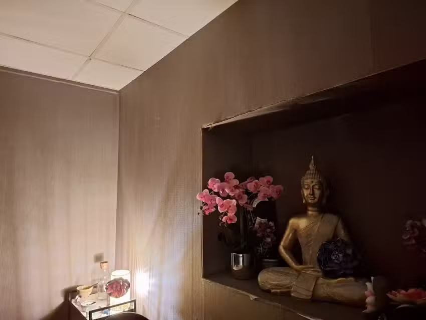 Sawadee Thai massage & Headspa