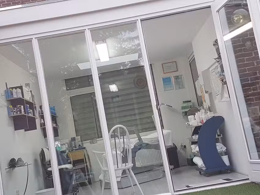 Schoonheids-en Voetverzorging Monique Bisseling