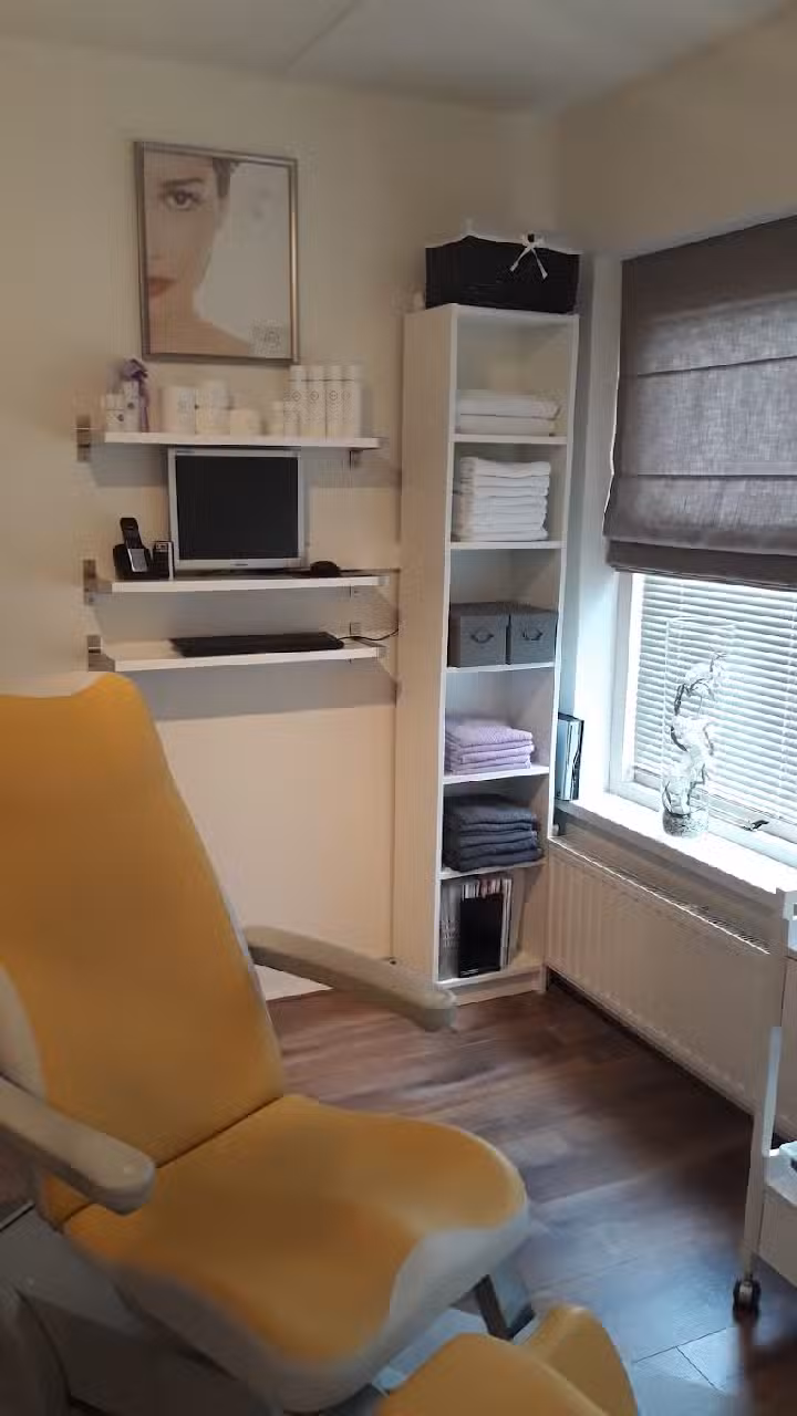 Schoonheidssalon Buitenpost Evelien van der Wal