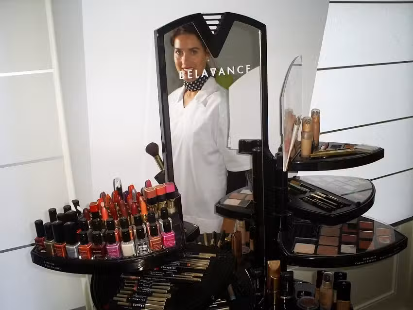 Schoonheidssalon Miroir