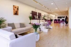 Shelly Hair Nails & Beauty