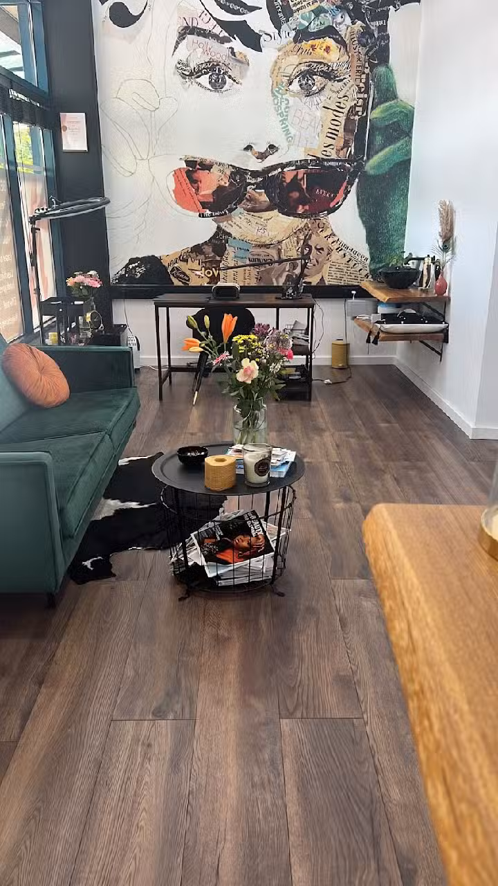 Soumy’s Beauty & Laser