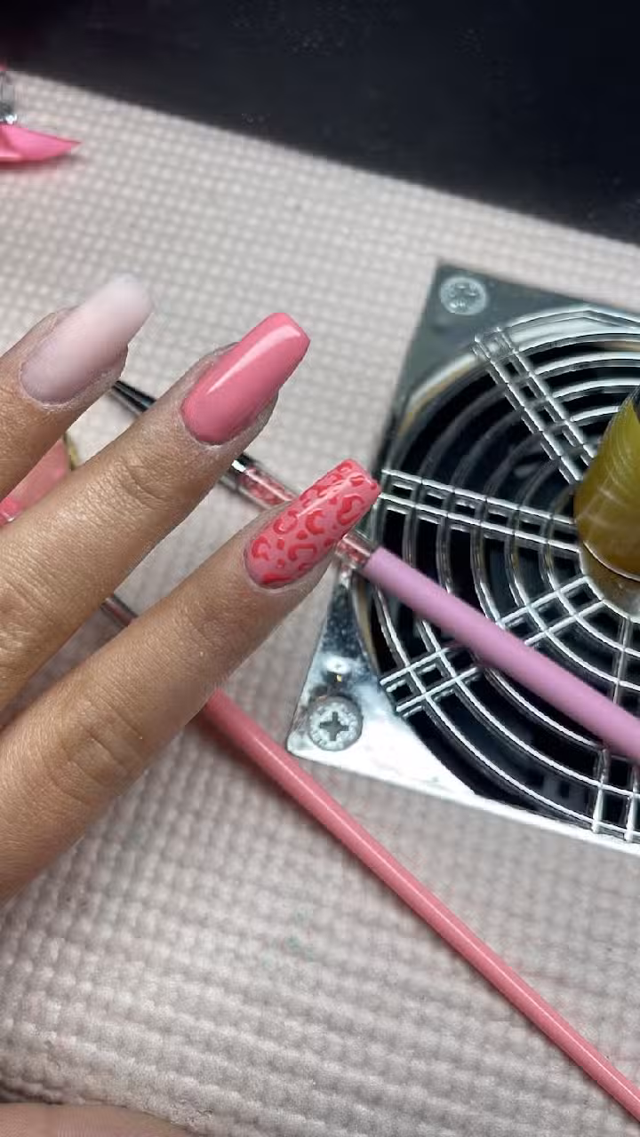 STUDIO D HAIR NAILS & PERFUME