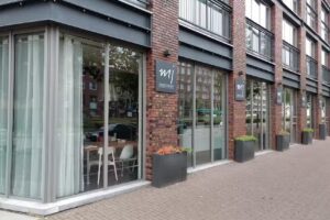 STUDIOMJ skin,body & nailcare