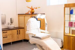 Suzan Oerlemans HUIDINSTITUUT