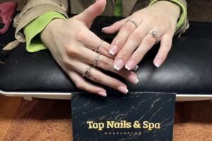 Top Nails & Spa
