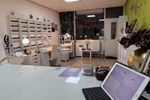 Uniek Nagel-Rose – Leiden