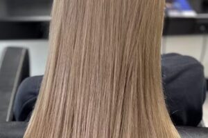 Van der HEIJDEN KAPPERS & BEAUTYSALON ESMAY